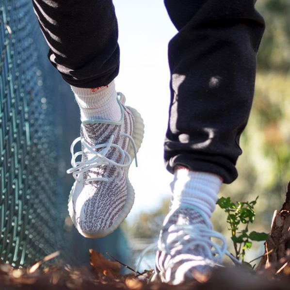 Thumbnail: Yeezy Boost 350 V2 Blue Tint