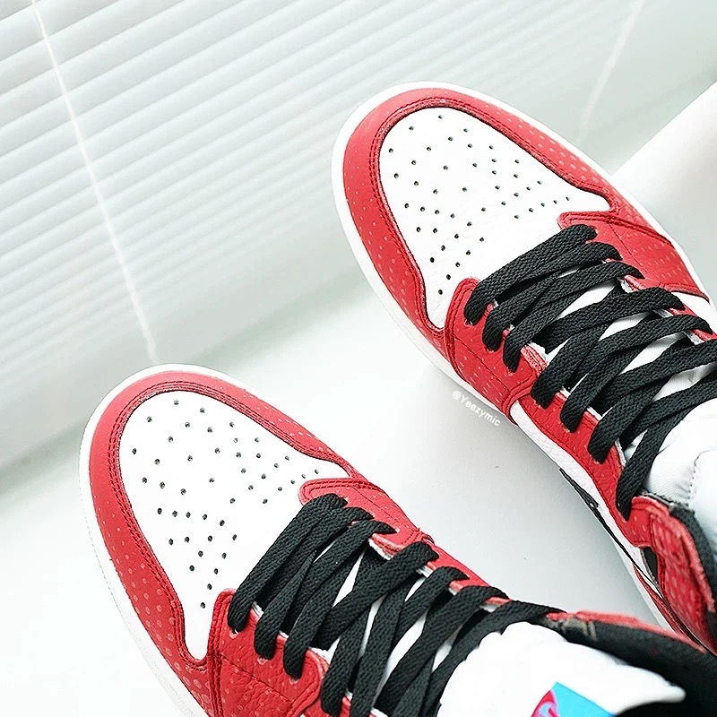 Thumbnail: aj1 Spiderman