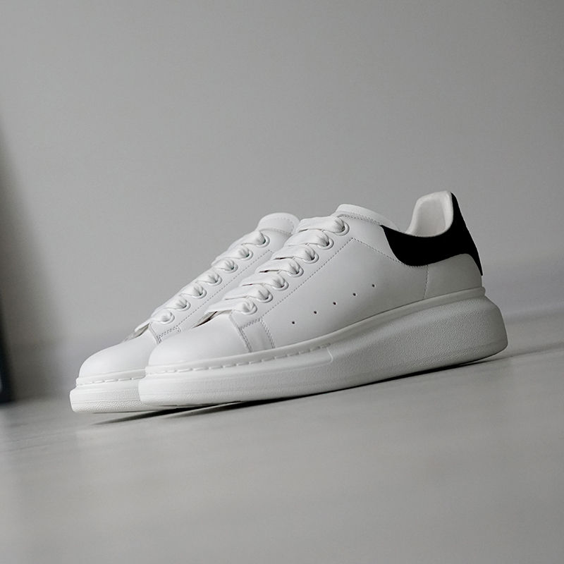 Thumbnail: ALEXANDER MCQUEEN （ Couple models ）