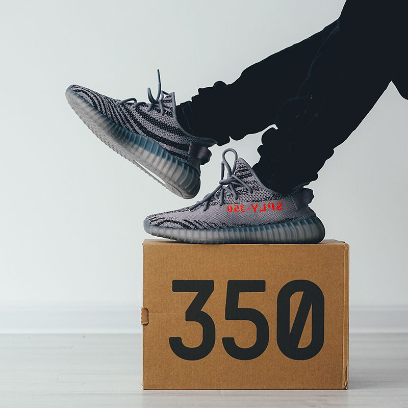 Thumbnail: Yeezy Boost 350 V2 beluga2.0