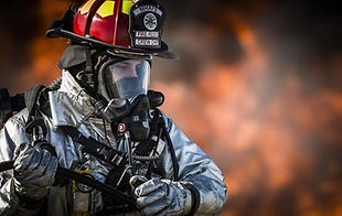 firefighter-752540_1920.jpg