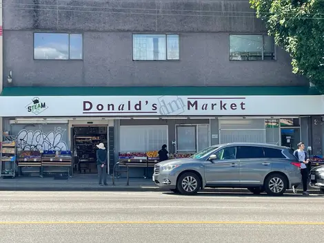 Donald's Market Storefront - Old Awning before summer 2025