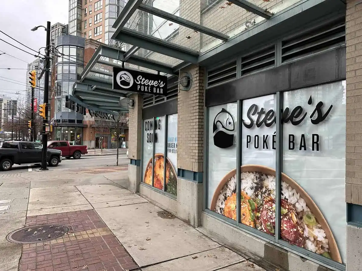 Printed window graphics at Steve's Poke Bar in downtown Vancouver_1.webp