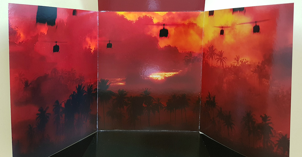 A 3-fold printed backdrop is provided for photo-taking purpose.