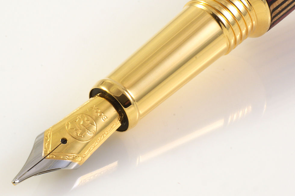 Miniaturbild: Australian Black Wood - Gold - Füllfederhalter