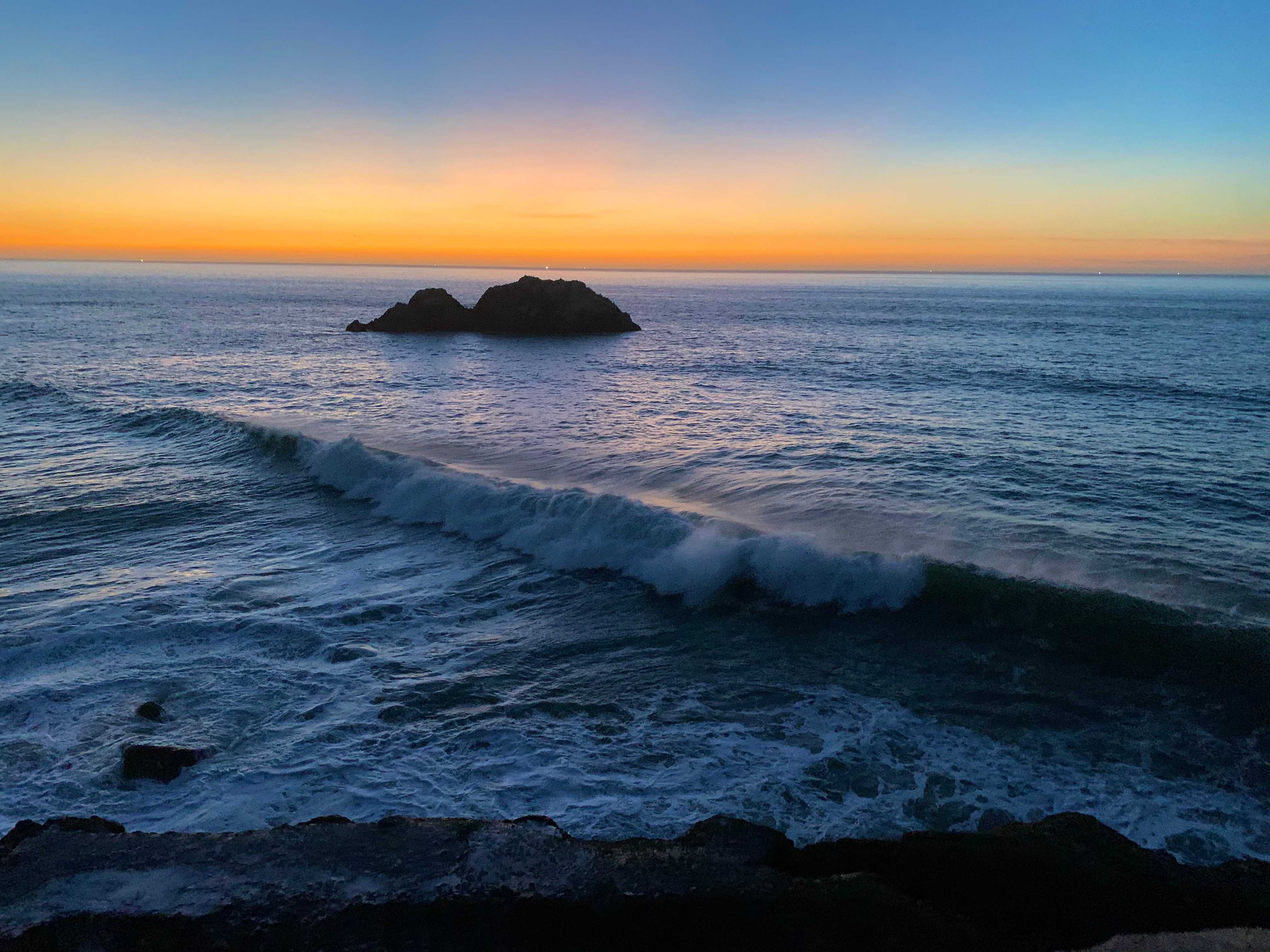 Crashing Waves