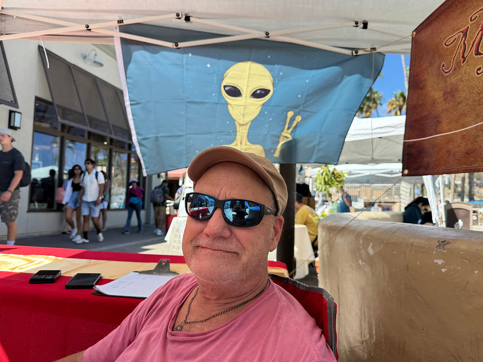 Alien photobomb! (Photo by Bruce Hall)