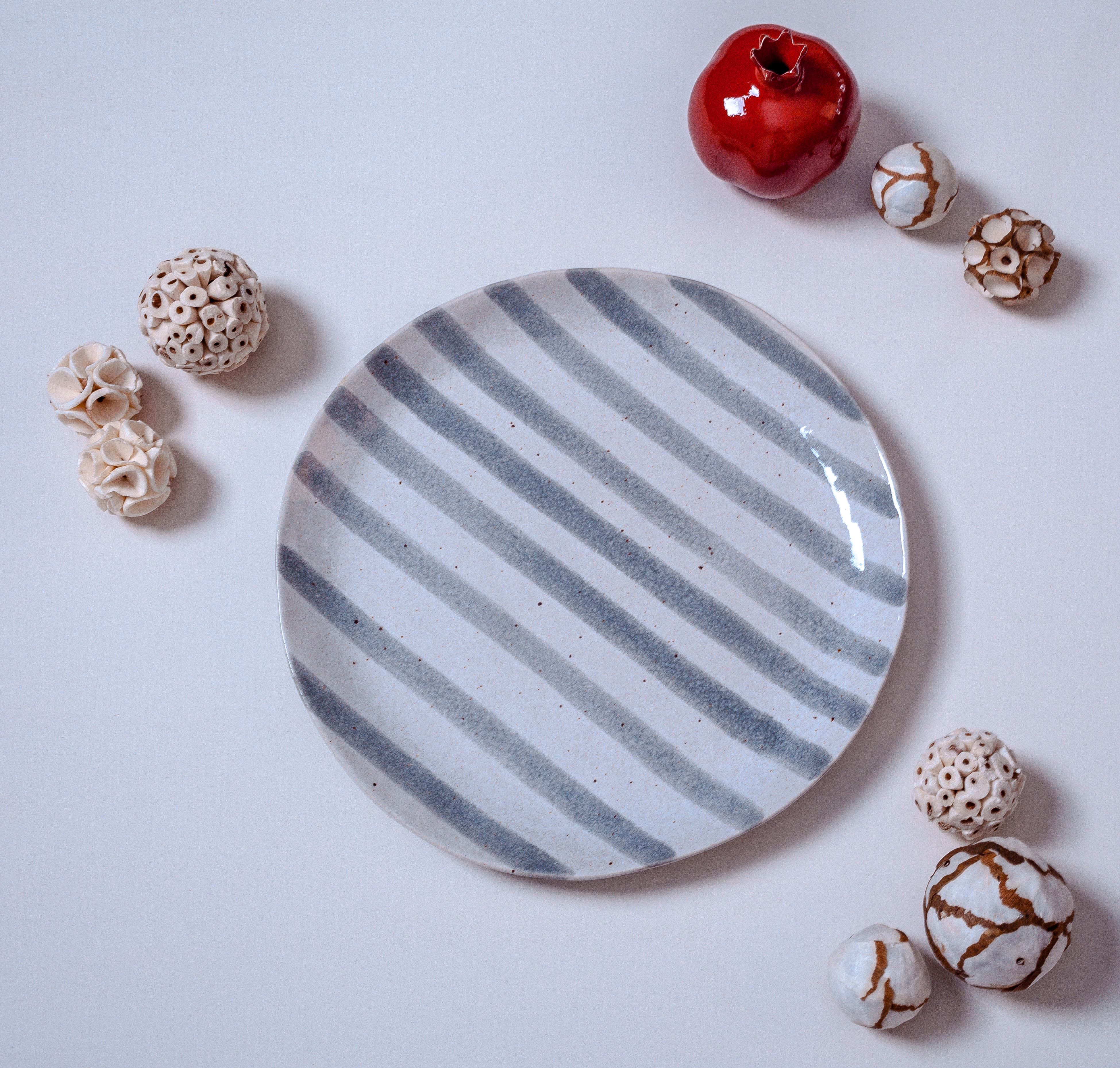 Artisan grey and granat -1