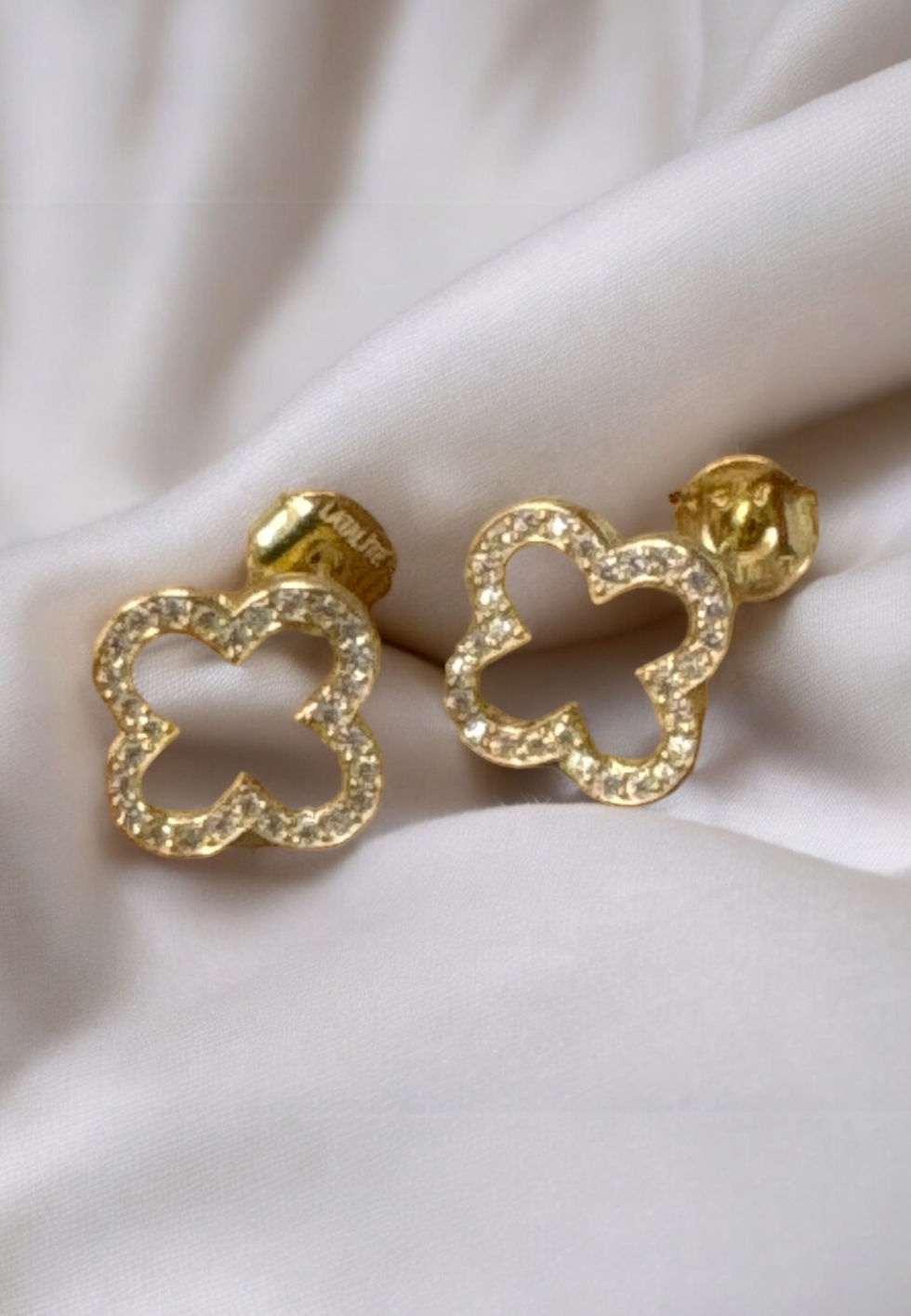 Thumbnail: Open Clover Earrings