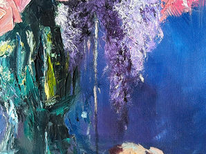 Vibrant textured original oil painting by artist Yana Evans bouquet of purple lilacs, pink and white roses in a dark vase, set against a blue and purple background. Petals scattered on a tablecloth.