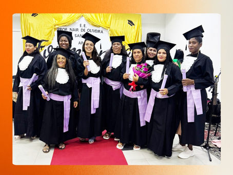Em 11 de dezembro de 2025, um grupo de mulheres privadas de liberdade da APAC Feminina de Belo Horizonte celebrou um marco emocionante: a formatura no Ensino Médio.