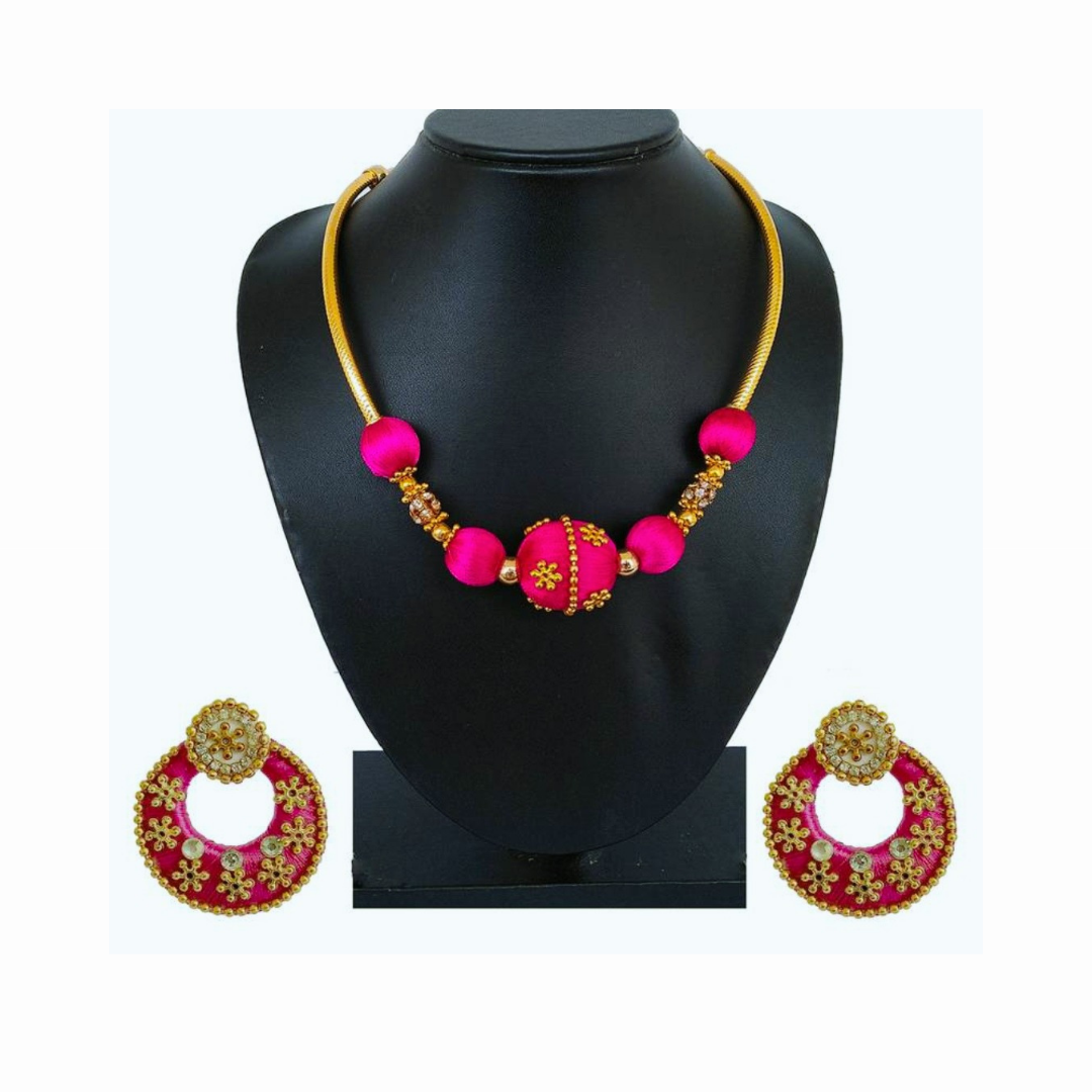 Thread work Necklace set