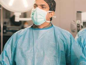 معايير الجودة العالمية في إصلاح الفتق مع الدكتور محمد عصمت: لماذا يختارنا المرضى؟