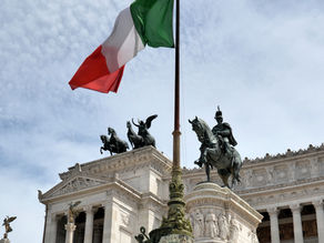 EL IDIOMA OFICIAL DE ITALIA ES EL ITALIANO... O NO?