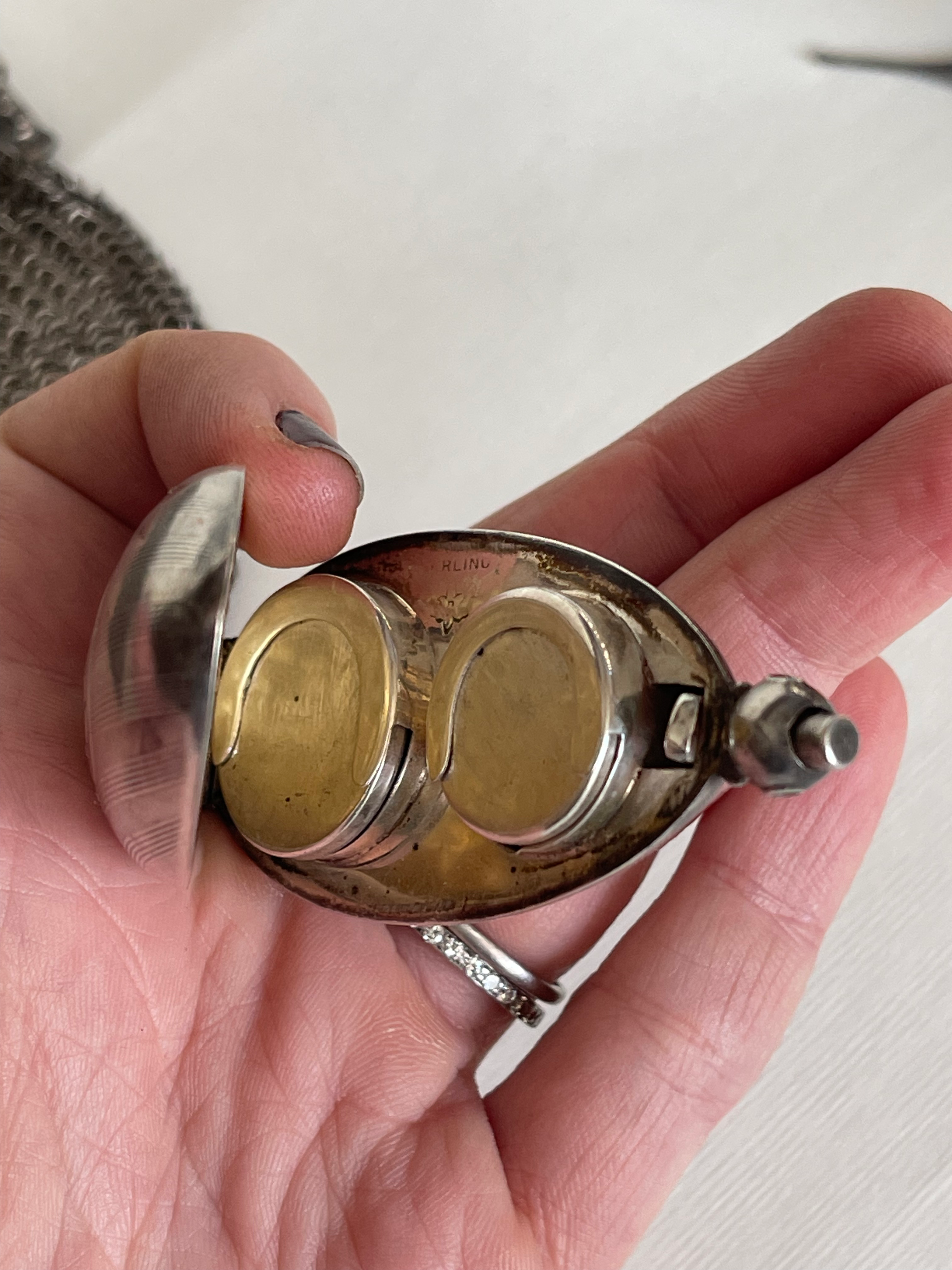 Antique Victorian Sterling Double Sovereign Case