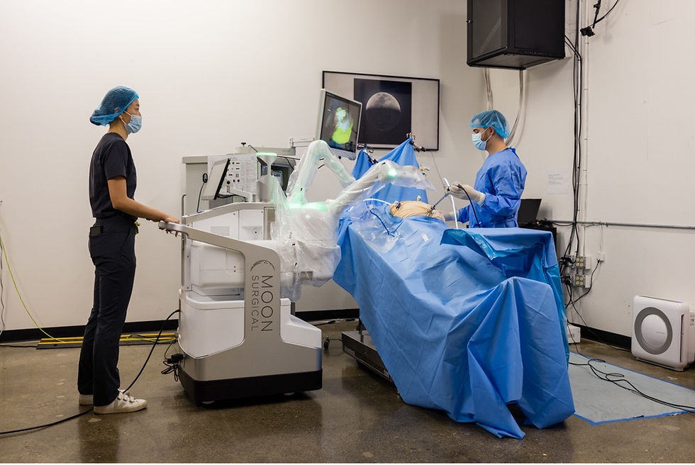 Moon Surgical Maestro laparoscopic assist SCARA