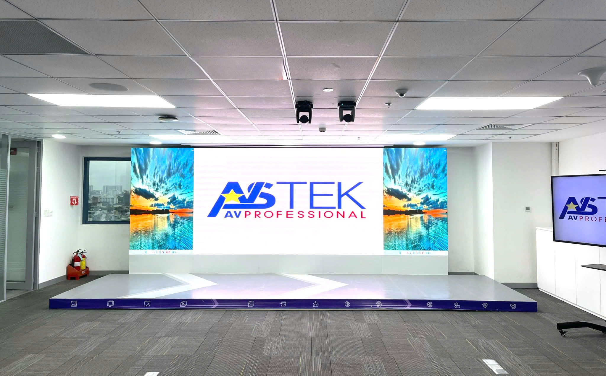 z6647395735052_6bab190b4f3b774b80fdcc0779bd2c0f.jpg