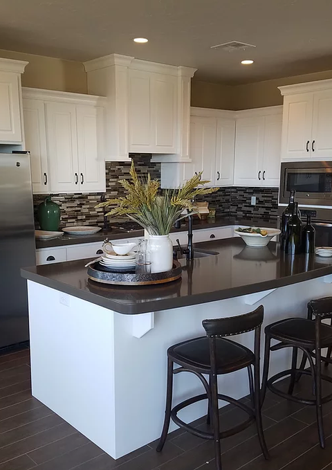 Kitchen, Island, White, Paint,  Overlay, Hood, Column