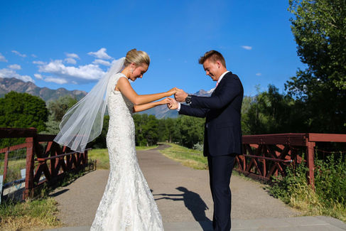 Spring Wheeler Farm EngagementPhotographed by Utah Wedding Photographers James Erick Photography Utah