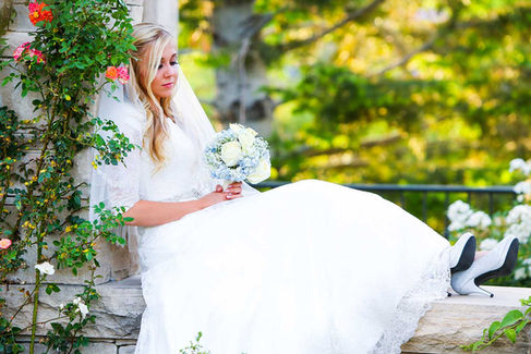 Summer Red Butte Gardens Bridal SessionPhotographed by Utah Wedding Photographers James Erick Photography Utah