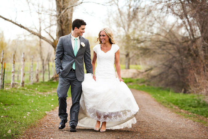 Spring Wheeler Farm Bride and Groom Session Mckenna & Adam by Utah Wedding Photographers James Erick Photography Utah