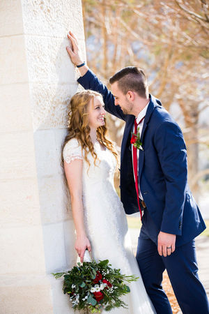 Taylor & Logan's Winter Manti Temple Wedding by Utah Wedding Photographers James Erick Photography Utah