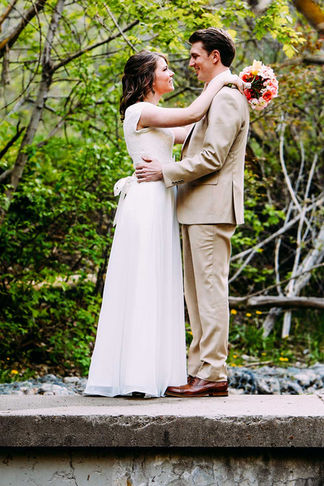 Spring Memory Grove Bride And Groom Session with Sydney & Thomas by Utah Wedding Photographers James Erick Photography Utah