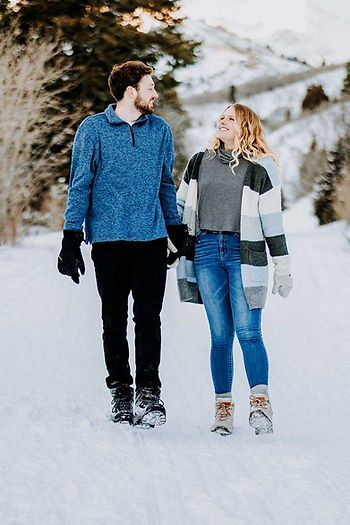 Abby and Conner's Winter Tibble Fork engagements 11