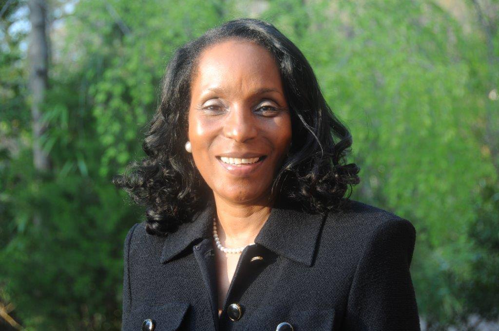 Denise Warner - headshot.jpg
