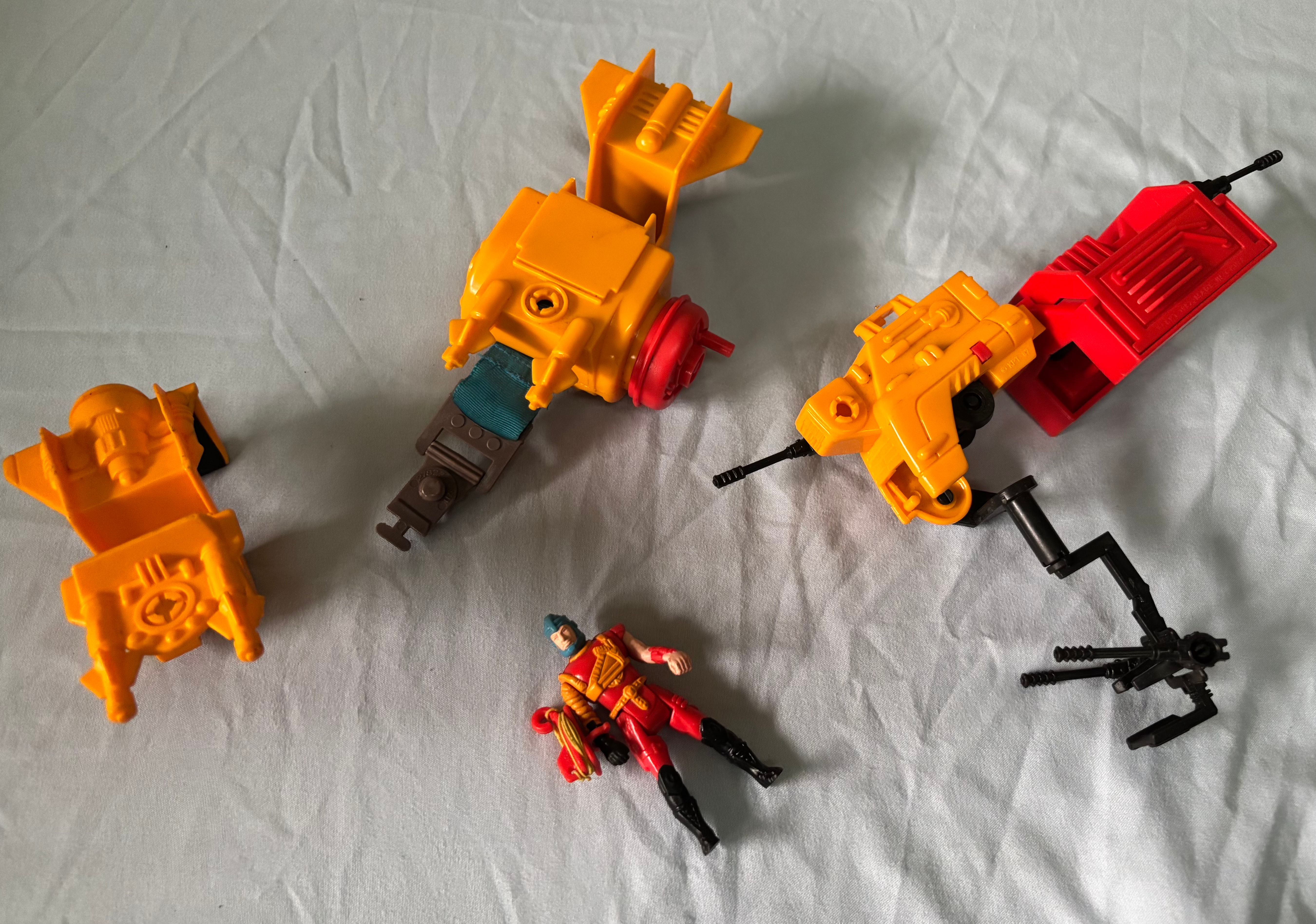 Sky Commanders Bomb Blast with Commander Pete Crane