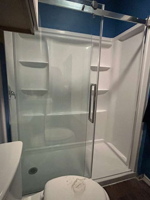 BATHROOM REMODELING SERVICES