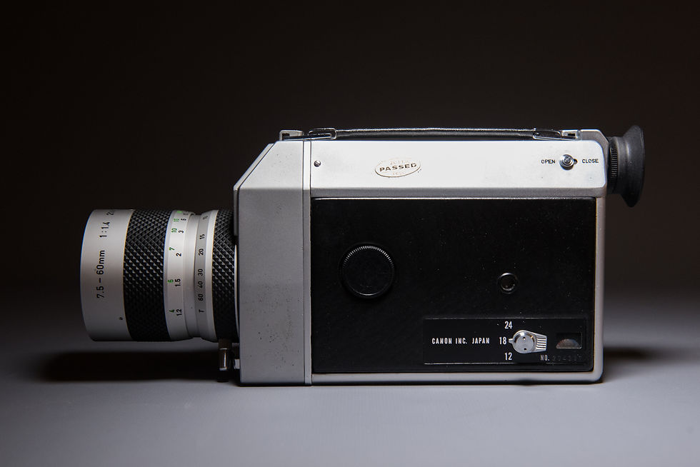 Thumbnail: Cinepresa Super 8 Canon 814 Autozoom
