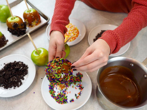 Homemade caramel apples
