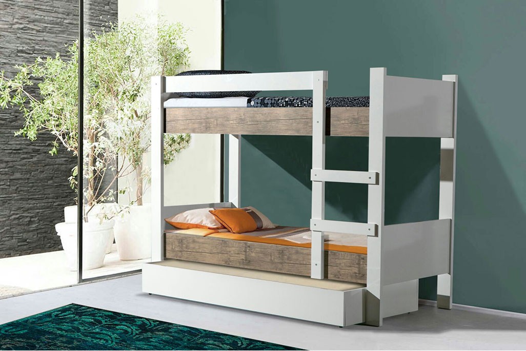 Asya bunk bed.