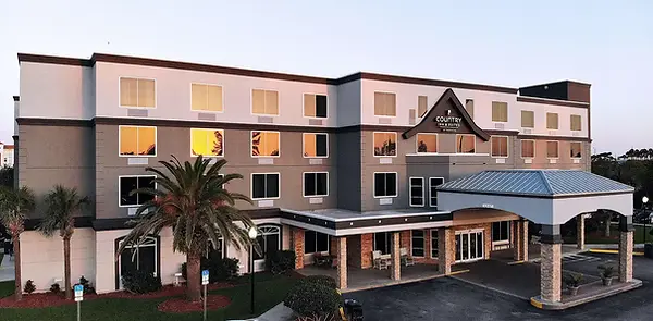 FLH01Exterior1_1.JPG.webp