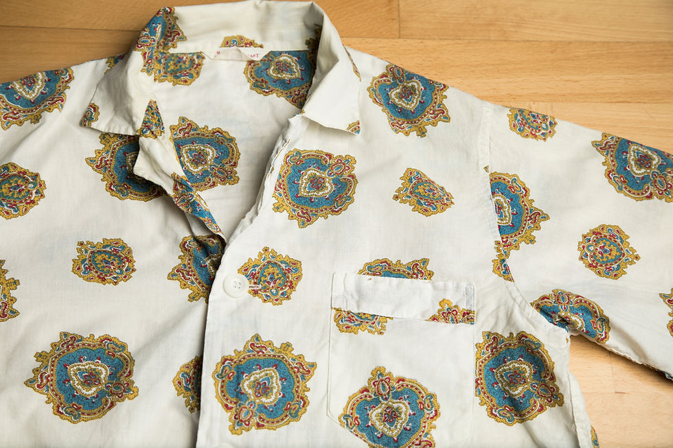 Thumbnail: 1960s Towncraft White with Cool Print - Med/LG