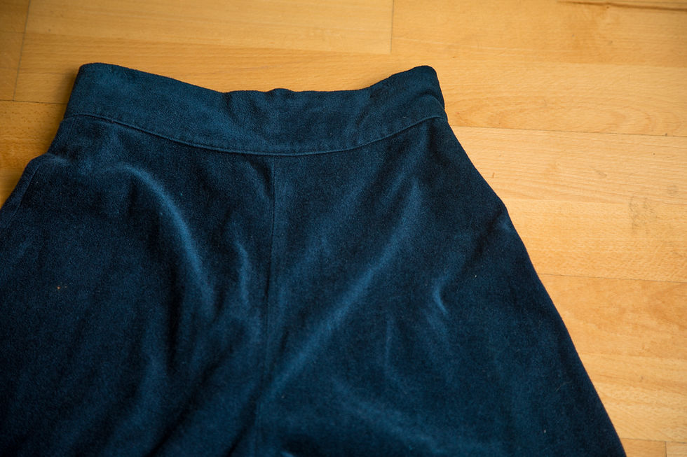 Thumbnail: 1970s Dark Blue High Rise Palazzo Pants by Byer NWT - Small