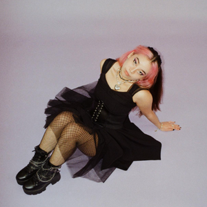 Interview: "YOU RUINED MY BIRTHDAY" - Amelie Jat