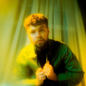 Interview: "That's Life" - Chris de Sarandy