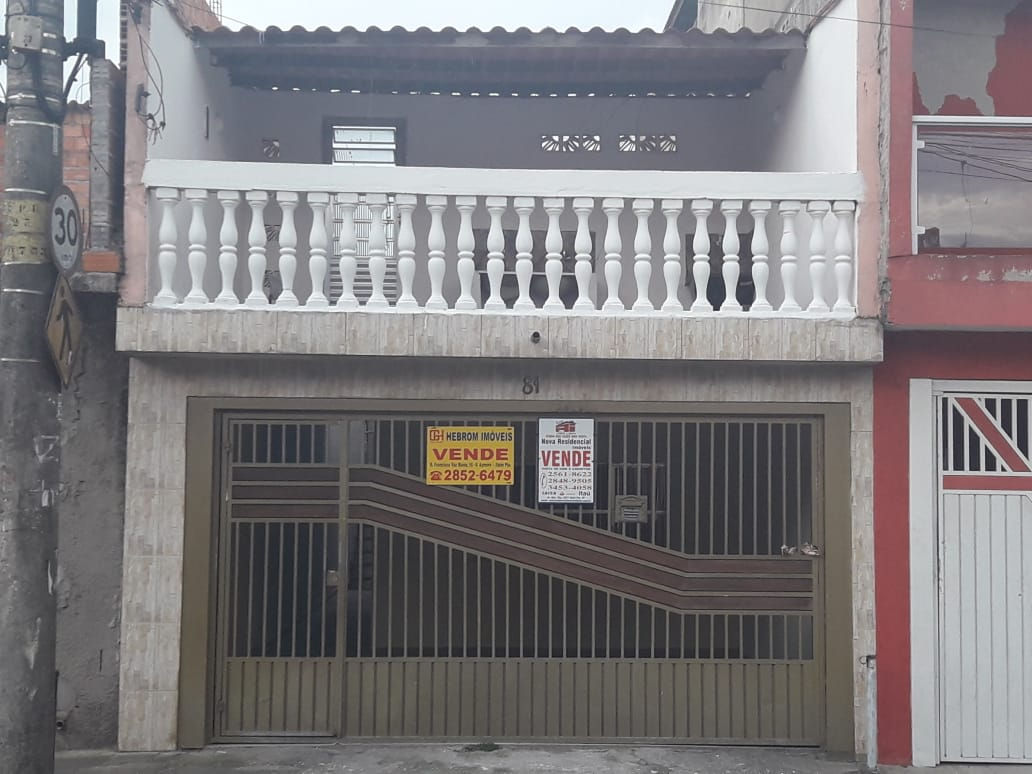 3 casas no mesmo terreno