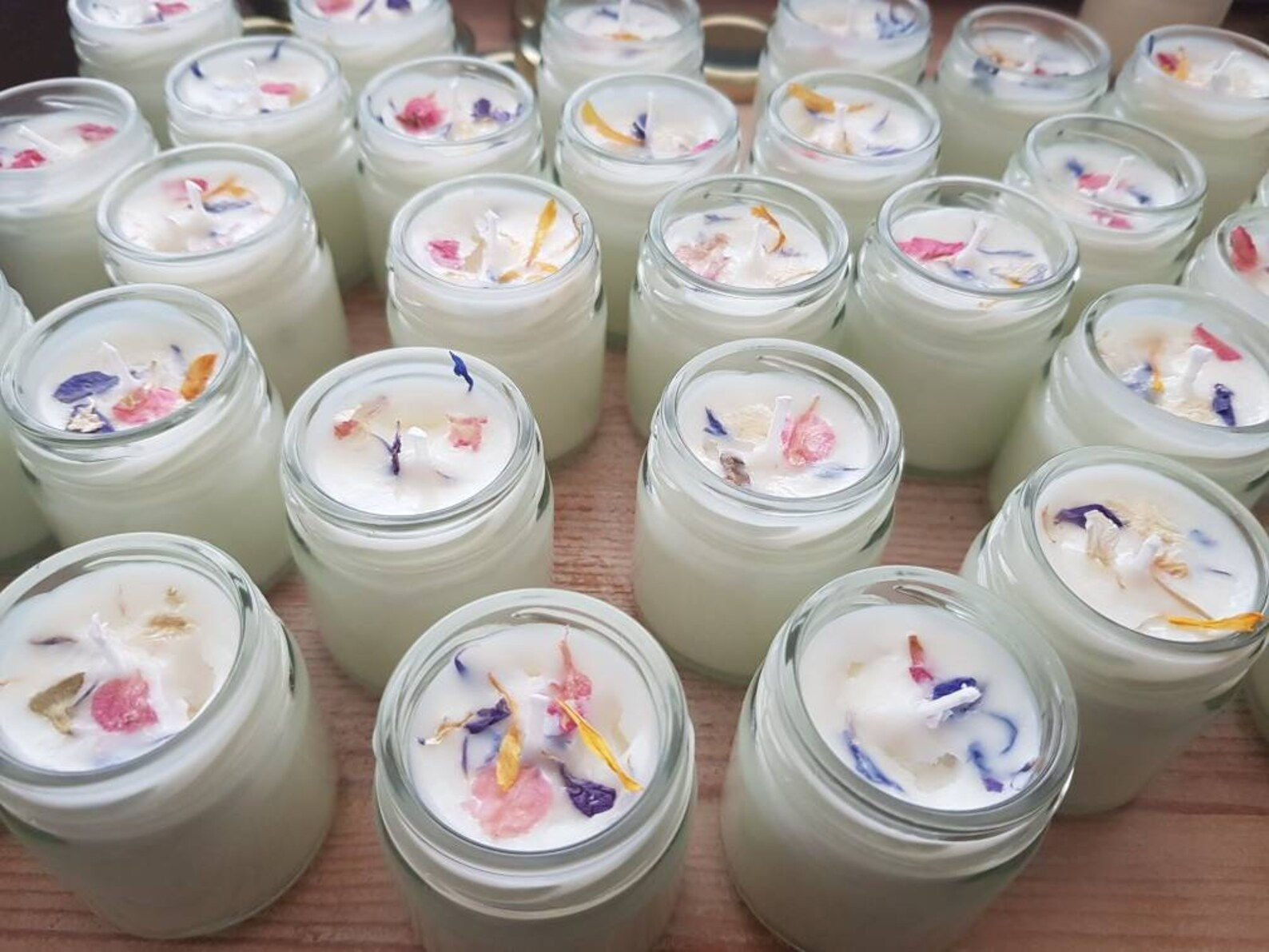 100 Scented Natural Mini SOY WAX CANDLES 41ml jar, Wedding favour, Perfect Gift