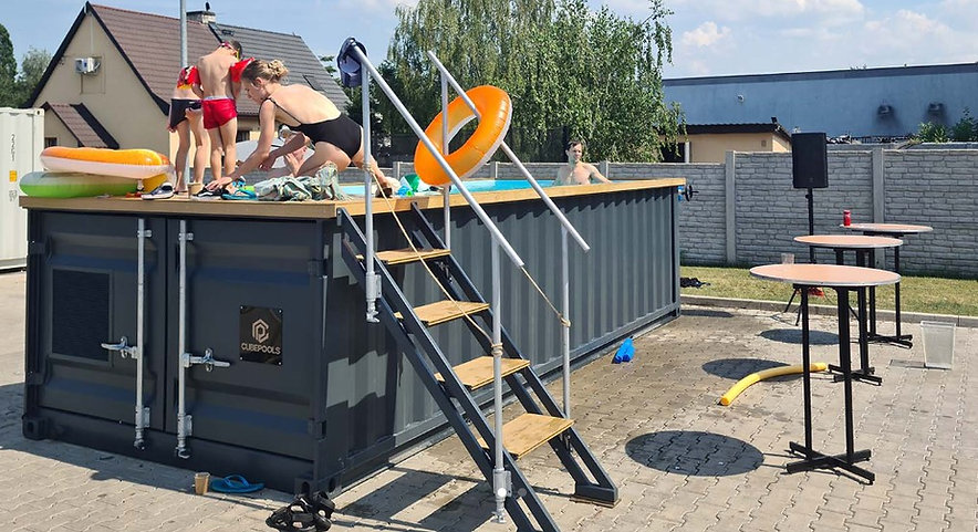 Piscine conteneur 6.2mx 2.5m prête à l'emploi, Forfait Confort