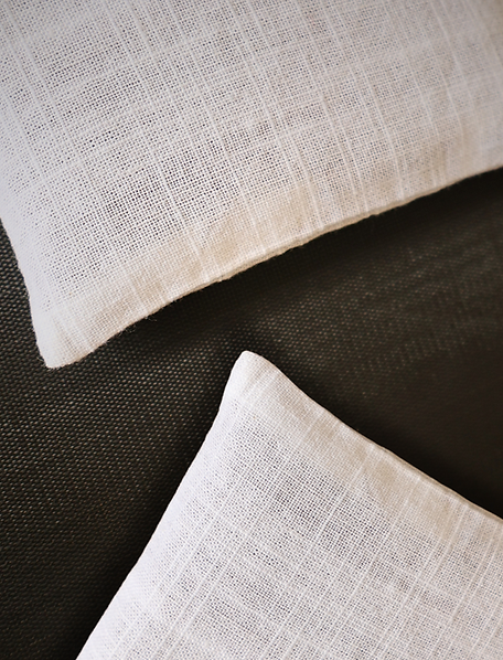 Eye pillow 2 opposite-2.png