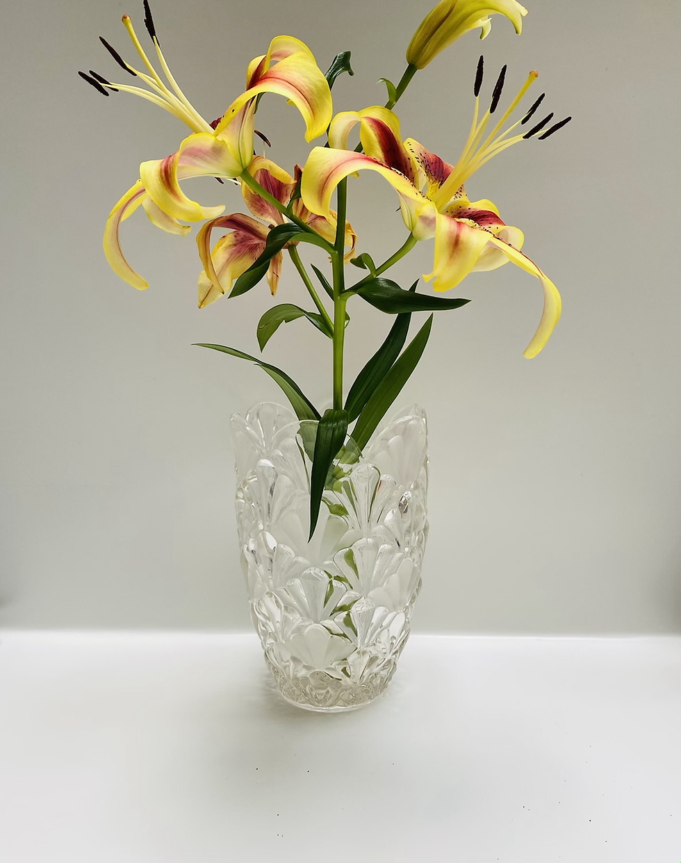 Thumbnail: Pressed glass vintage vase