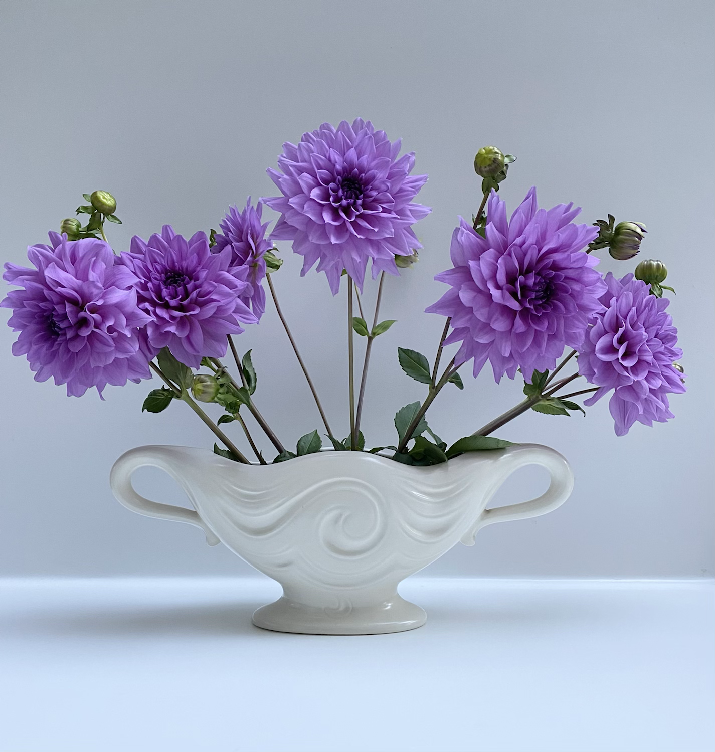 Wavy vintage mantle vase