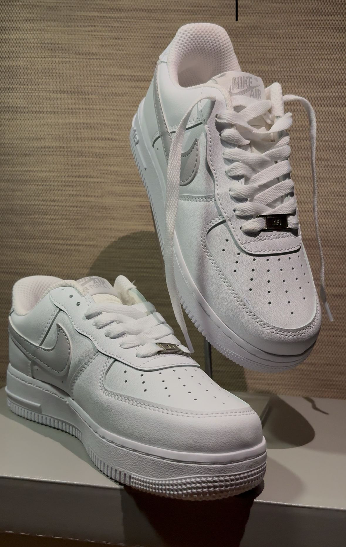 NikeAir Force White/Gray