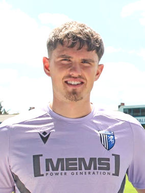 Gills capture loan signing of keeper Ollie Wright