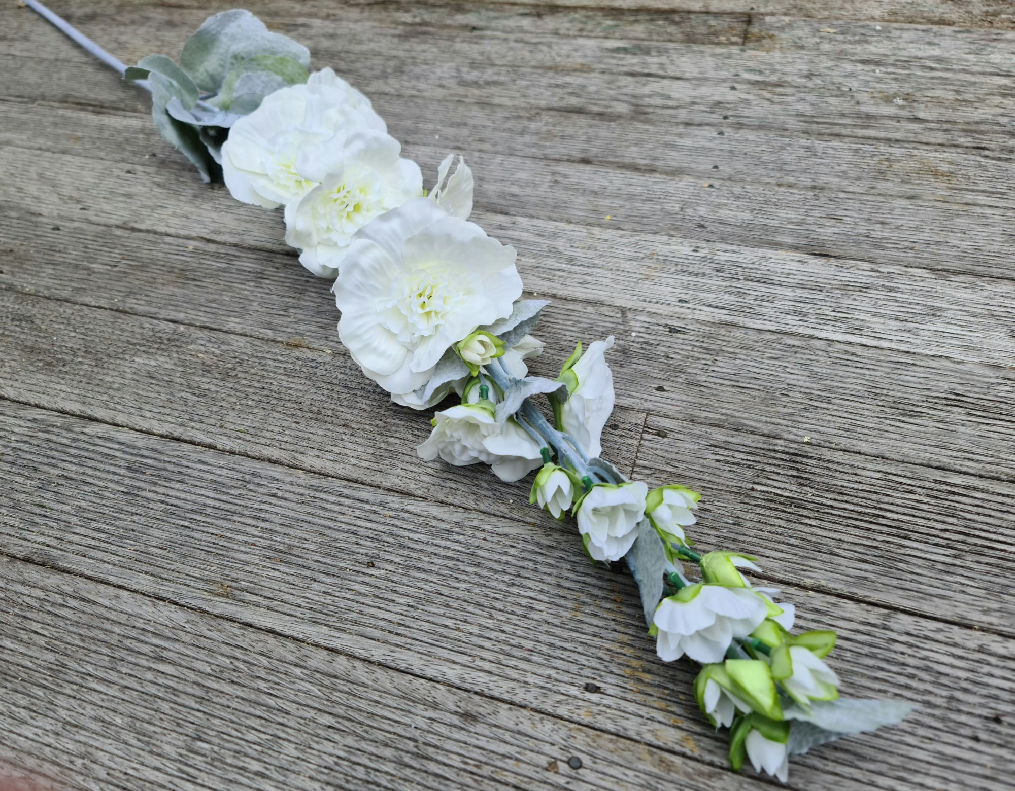 Hollyhock White F214