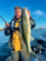 The 'Pinpoint' (LBTS68MXF) is suitable for both vertical and casting fishing.