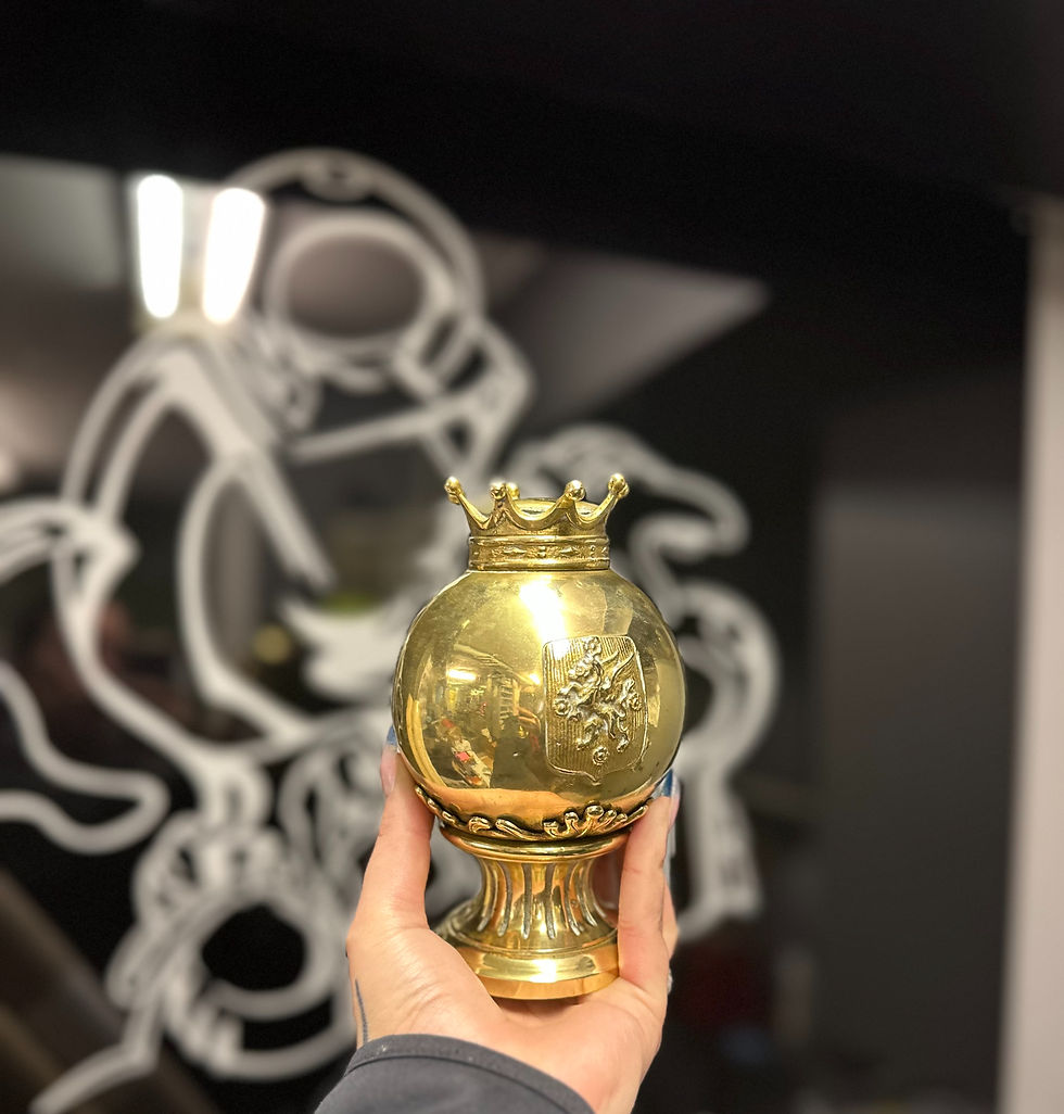 Öppning av spargris